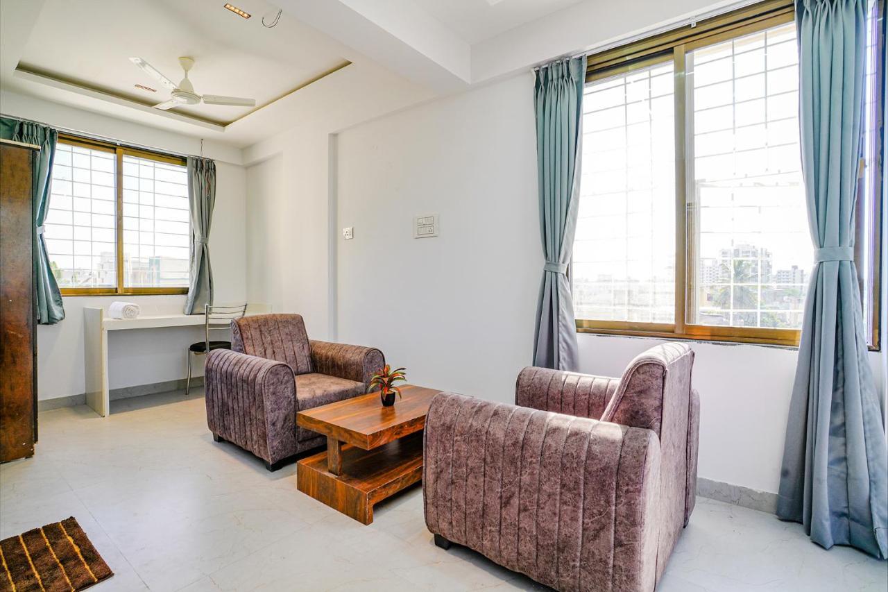 Fabhotel Crystal Inn - Nr Suvarndeep Chowk Pimpri-Chinchwad Kültér fotó