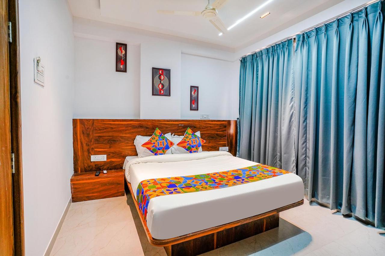 Fabhotel Crystal Inn - Nr Suvarndeep Chowk Pimpri-Chinchwad Kültér fotó